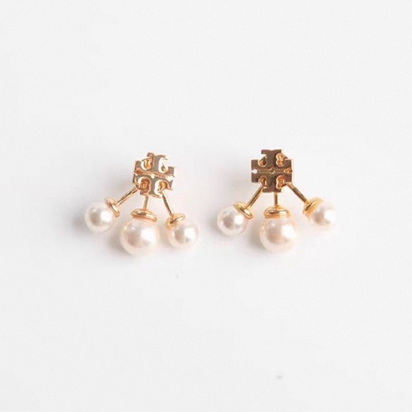 Tory Burch Jewelry - Tory Burch Moon Dance Pearl Front-Back Earrings Brand New! So Beautiful! 😍🤩